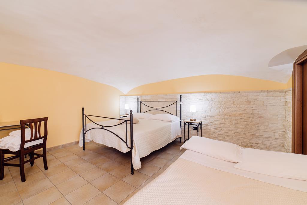 La Casa Di Plinio Bed & Breakfast 4*