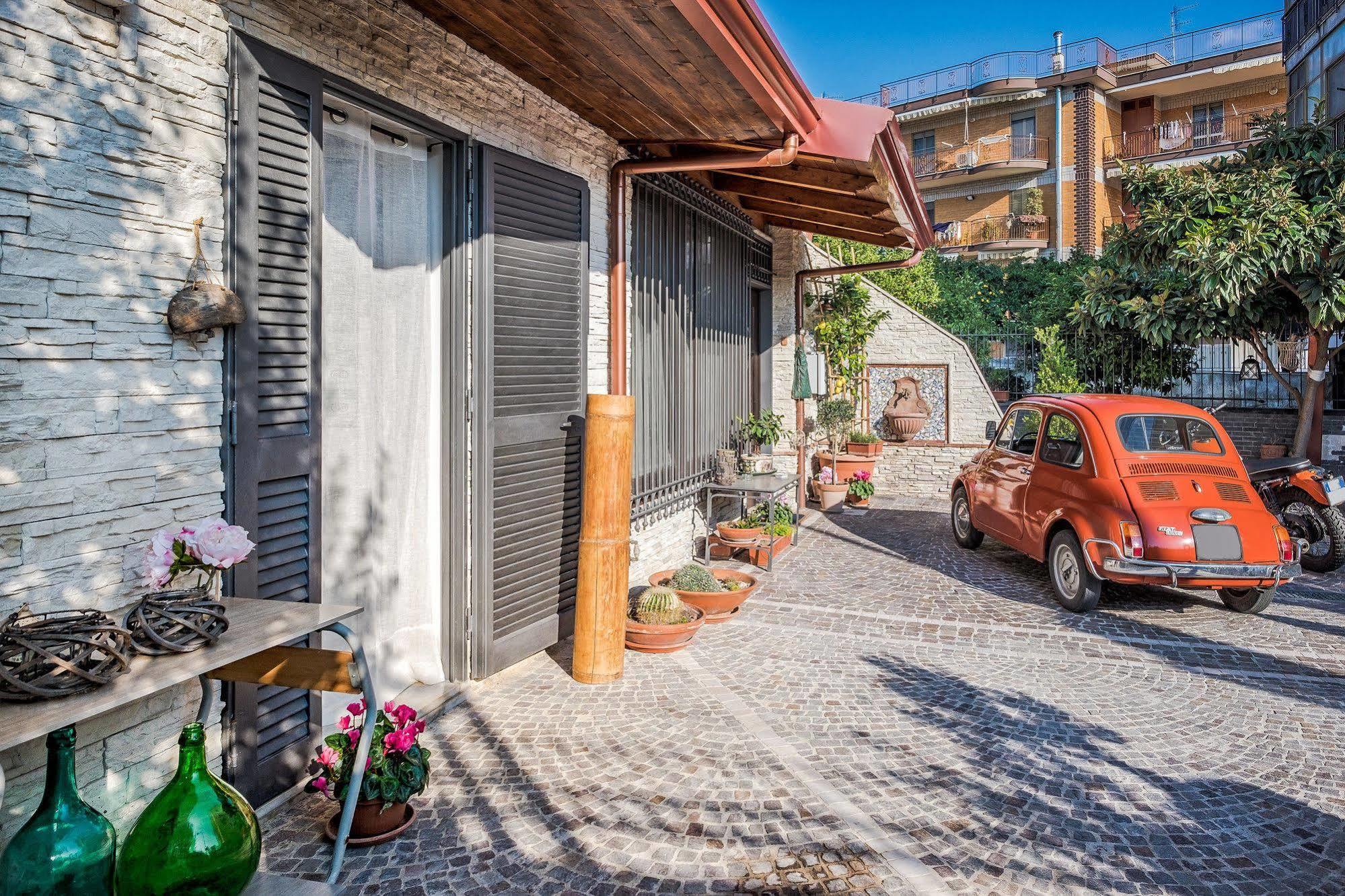 La Casa Di Plinio Bed & Breakfast 4*